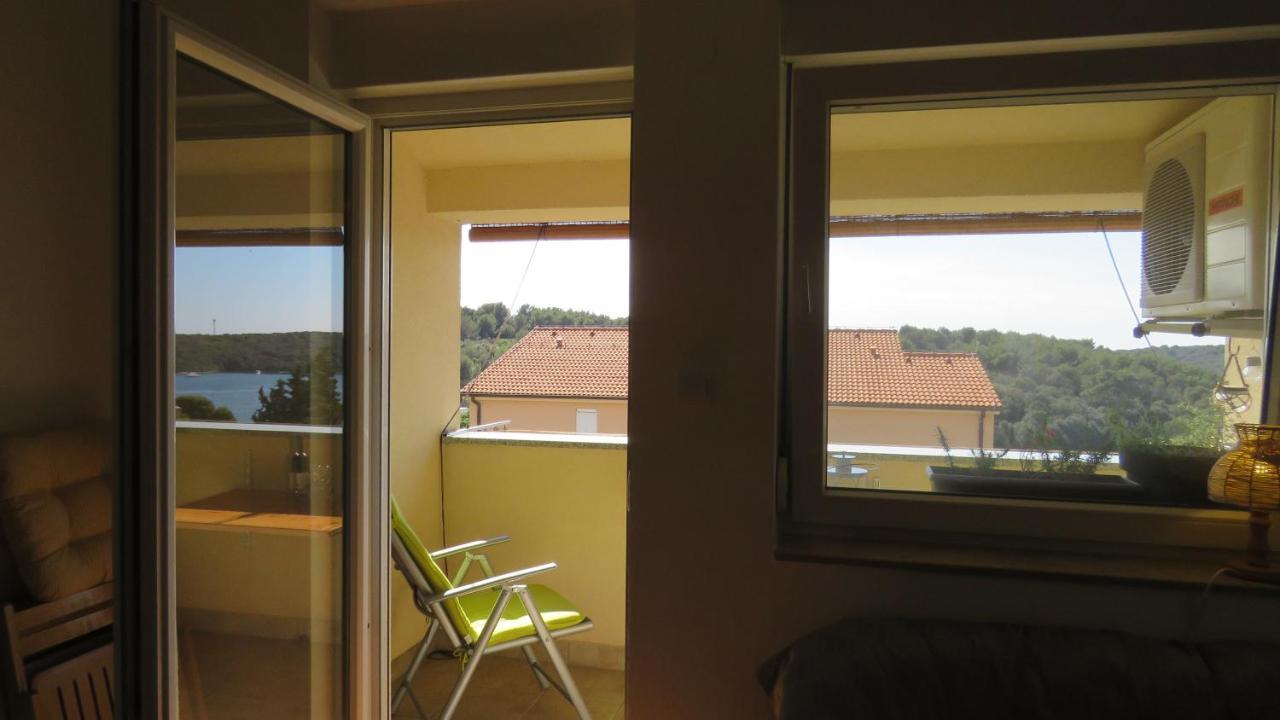 Outdoor Apartment Lina Баньоле Екстер'єр фото